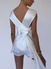 Fantoye Sexy Hollow Out Bandage Women Dress White Asymmetrical High midje Mini Dress Women Spring Skinny Fashion Streetwear 220527