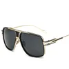 サングラスレトロメンズスクエアレディースブランドデザインファッション特大ゴールド合金フレームシールドメガネ愛好家スタイル UV400Sunglasses