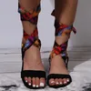 Sandales Style fond plat un littéral anneau de pied sangles décontracté commerce extérieur grande taille chaussures pour femmes 41-43 chaussures sandales