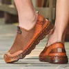 Topselling zomer ademend buiten mannen antislip sneldrogend wandelen aqua schoenen luxe lederen zwarte sandalen beroemde merkontwerper