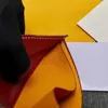 Dos estilos Diseñadores Carteras estándar clásicas Caja Monedero de embalaje Bolso Titular de la tarjeta de crédito Moda Hombres y mujeres Embrague muñequera walket Con multicolor P406