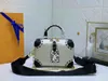 新しいファッションの女性ハンドバッグレディースデザイナー5A豪華なクロスボディバッグハンドバッグホワイトブラックレザーミニバッグプロクスチェーンバッグ2色のシャープコーナー財布20cm