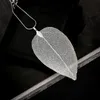 古典的なデザインの本当の完全な葉の標本ペンダントネックレスセーターチェーンのネックレス女性のギフト