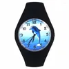 Wristwatches Jumping Dolphin Aquarium Fish Sea Animal Pattern Women Men Fashion Silicone Band Sport Quartz Wrist WatchWristwatches Moun22