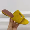 Designer-2021 Casual Flats Kvinnor Slippor Sandaler Cashmere Nubuck Läder Latex Strand Scuffs Lim Solid Sko Slides Sandal Skor Slipper