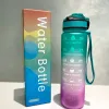 Snelle levering 33oz buitenwaterfles met stro 1000 ml sportflessen wandelen camping drink fles bpa gratis kleurrijke draagbare plastic mokken 0620