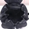 Mittlerer Nylon-Rucksack, Schultasche aus Fallschirmstoff, luxuriöse, wasserdichte Canvas-Handtaschen für Damen, Business-Taschen mit großem Fassungsvermögen, Kordelzugverschluss mit Klappe und Schnalle