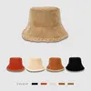 Berets corduroy Odwracalny wiadro kapelusz zimowe wełniane czapki jagnięce dla kobiet mężczyźni panama rybacka czapka płaska fisherman moda hatberets
