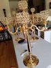 Eleganckie wysokie metalowe i kryształowe Candelabra Centerpieces Wedding Gold Candle Holders 5 Arm Heads Candelabrum Centerpiec Dekoracja