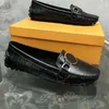 Klassische Sommer-Designer-Kleiderschuhe, 100 % Leder, flache Gürtelschnalle, lässige Sandalen, Damen, Metall, Rindsleder, Buchstabe braun, Arbeits-Damenschuhe, große Größe 35-41-42 US4-US11 mit Box