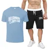 Новая модная мужская сета Summer Print Tee Tee 2 штуки костюм Fitness Sportswars Sport Shorts Mens Brand Frand Casual футболки мужчина