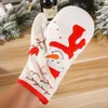 Świąteczne pieczenie oporne na piekarnik Mitts Kitchen Grilling Anti-Scalding Rękawiczki piekarnika Święty Święto Snowman Train Miski