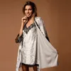 Hiloc Velor Robes Kadın Pijama Setleri Dantel Patchwork Nightdress Set Kadın 2 Parçası Nightwear Velvet Nightgowns Ek Sijiz 220321