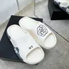 أزياء الصيف Flip Flops Woman Rivets Women Sandals Bow Knot Slippers Flat Birls Sucded Cool Beach Slides Askelly Shoes 35-41