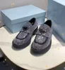 2022SS Lüks Monolit Loafers Ayakkabıları Kristalli Saten Kadın Kadın Tıknaz Sole Platform Spor Sneakers Ayakkabı Konforu Açık Gelin Gelinlik EU35-40