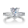 Delicati color argento bianco zircone Crystal Heart Anelli per donne Impegno nuziale Fashion Bridal Set Jewelrt Gift 220719