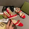 Sandalet tasarımcısı klasik yüksek topuk parti% 100 orijinal deri kadın dan ayakkabı tasarımcısı cowhide seksi yüksek topuklu 10 cm metal kemer tokası kalın kadınlar büyük gra