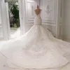 Spetsar Sparkly Mermaid Wedding Dresses Cathedral Train 3d Floral V-ringning Backless Dubai Arabic Fishtail Brudklänning