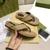 2022 Designer Slippers Fashion Fashion Bottom Sandals Lettre de broderie de broderie de lady Platform Cendages Sandal plage High Talon avec boîte