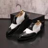 Abito da sposa italiano di lusso Scarpe da festa Moda Punta a punta Stringate Cuciture a mano bianche Pelle Casual Formale Affari Guida Mocassini da passeggio N17