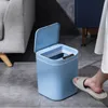 15/18L Touch-free Trash Cans Smart Infrared Motion Sensor Waste Bin for Kitchen Bathroom Garbage Can with Lid Car Storage Box 220408