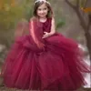 Flickas klänningar vin röd blomma flick klänning flickor fluffy tyll ärmlös boll klänning heliga nattvards klänningar