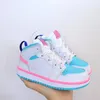 Chaussures de créateurs pour enfants Enfants Bébé garçon Fille baskets Baskets Tout-petit Tod Chaussures Pour Enfant Sapatos infantis UNC Chaussures de basket-ball pour enfant avec boîte