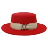 Chapeau Fedora pour femmes Fedoras fille feutre chapeaux femme plat haut chapeau femme petit bord casquette mode automne hiver casquettes fête cadeau de noël en gros