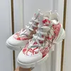 Chaussures de mode d'automne de printemps pour femmes épaisse semelles plates lacets à lacet décontracté sur les chaussures d'entraîneur rond designer le tennis blanc