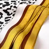 2022 Nova moda 100% Silk Square Sconhas Leopard Shawls Classic 53*53cm Bandana à prova de poeira Popular Print Beach Towel