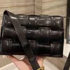 Top Crossbody Bag 7a Kassetten Bottevenets gewebt Intrecciato Handtasche Leder Nische Kleine quadratische HighH2BT