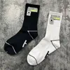 22SS Hohe Qualität 1 Stickerei Socken Männer Frauen 100 % Baumwolle Socken Mode Vier Jahreszeiten