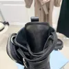 Siyah patent deri naylon torbam ayak bileği savaş botları platform takozlar bağcıklı yuvarlak ayak ayak parmağı topuklular düz patikler çıplak botlar için tıknaz lüks tasarımcı