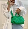 Маленькая зеленая тканая квадратная сумка мода высококачественная кожаная кожаная женская дизайнерская сумочка