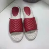 Buty do koszykówki Women Designer skórzany espadrille Sandały Sandały luksusowy platforma płaska platforma podwójna metalowa plażowa splot 4