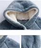 Damen-Nachtwäsche, dicke Korallen-Fleece-Robe, süßes Nachthemd mit Kapuze, Nachtwäsche, Winter, warmes Flanell-Nachthemd mit Tasche, langer Bademantel