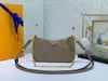 Yüksek Kaliteli Lüks Tasarımcılar Çanta Çanta Cüzdanlar Kadın Moda Debriyaj Çanta Zincir Crossbody Omuz Çantası # L888888