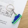 Preço em massa Creative Mini PVC Sneakers Keychains Men Mulheres esportes Running Shoes Keychain Girl Boy Backpack Key Chain Basketball Shoe Key Chains Acessórios