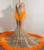 Sexy orange Luxus Meerjungfrau Ballkleider 2022 Langarm Federn Perlen Strass Illusion Aso Ebi Abend Geburtstagsfeier Formelle Kleider Robe De Bal