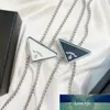 Nieuwe mode Bardian omgekeerde driehoek metalen label hanger ins hiphop coole twee-in-één trui ketting sleutelhangers met letterlogo