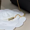 Braccialetto di design da donna Gioielli di lusso classici Bijoux con diamanti Braccialetti d'amore per uomo Bracciale con catena d'oro Scatola per collane regalo di nozze