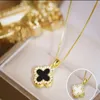 High quality Womens Luxury Designer Necklace Fashion Pendant necklace Diamond Four leaf Clover Cleef Jewelry Party gift Double sided color for girl women wedding