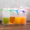 Bolsas para bebidas de 17 onças Sacos transparentes foscos com zíper Suporte para saco de bebida de plástico reutilizável à prova de calor com canudo