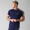 Gyms kläder fitness springa t shirt män oneck tshirt bomull bodybuilding sporttröjor toppar gym män träning t shirt 220527