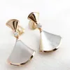 S3061 Modeschmuck S925 Silber Ohrstecker für Frauen Fächerförmiger Rock Geometrische Ohrringe
