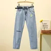 Daisy broderi denim jean kvinnor hög midja jeans plus storlek harem byxor mujer vintage casual rak byxa 220402