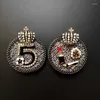 Pinnen broches vintage kroon nummer 5 badge kwastbroche veelzijdige nerts wollen doek pin femalepins