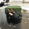 Ontwerper vrouw sandalen grof hak halve slippers dame zomer stylist sandalen metalen logo lederen sexy hoge hakken grote 42 met doos