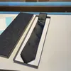 Männer Krawatte Designer Herren Krawatten Mode Krawatte Brief Gedruckt Bogen S Designer Business Dreieck Krawatte Hemd Dekoration
