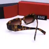 Designer Solglasögon Klassiska Glasögon Goggle Outdoor Beach Solglasögon För Man Kvinna Mix Färg Valfri Triangulär signatur med låda